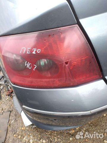 Фонарь Peugeot 407