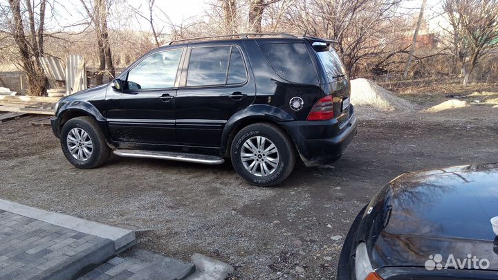 Бампер передний на mercedes мл 163