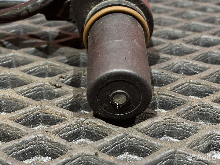 Датчик положения коленвала 2018г