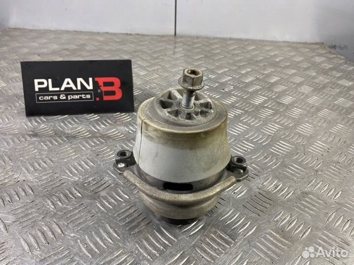 Опора двигателя левая Porsche Cayenne 957 M48.01