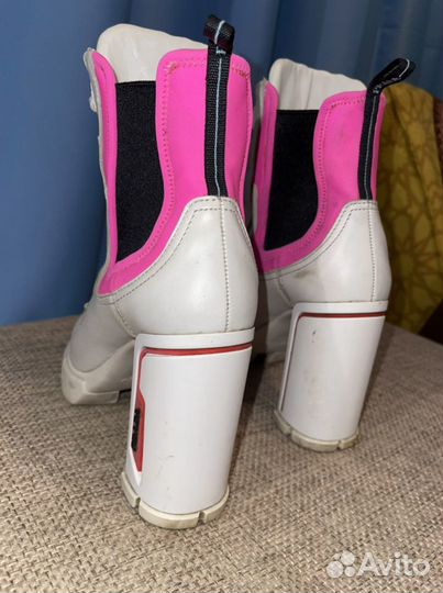 Ботинки женские Prada оригинал