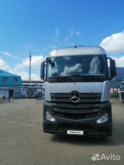 Mercedes-Benz Actros, 2023