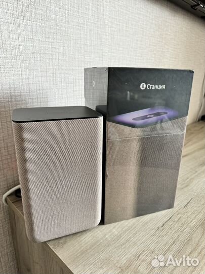 Умная колонка яндекс станция 2 с алисой новая