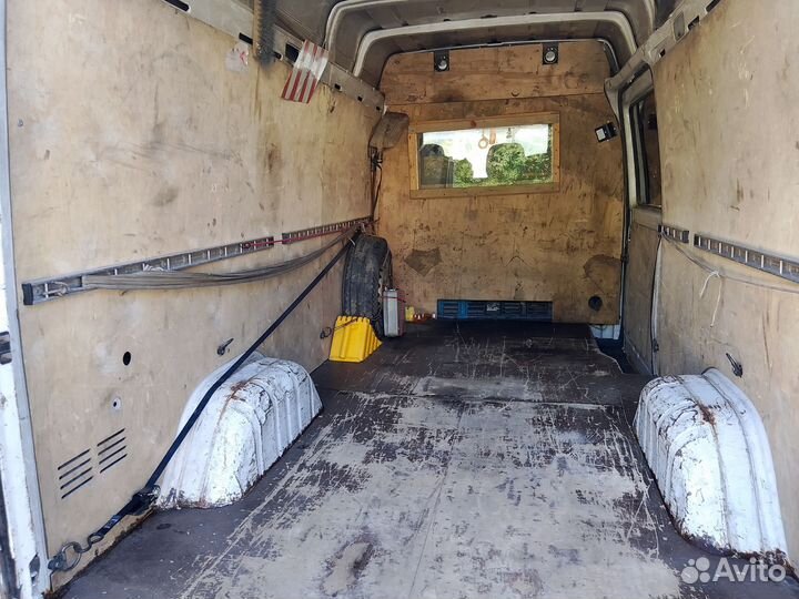 Mercedes-Benz Sprinter, 2002