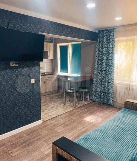 2-к. квартира, 43 м², 1/5 эт.