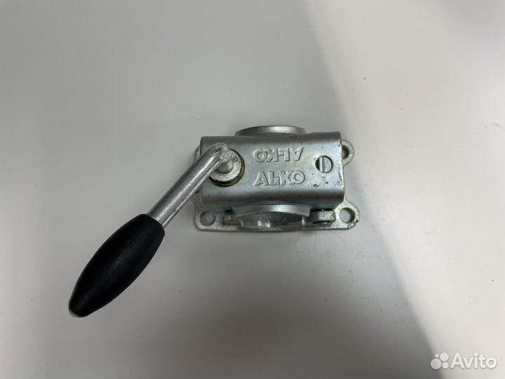 Хомут опорного колеса прицепа чугун AL-KO