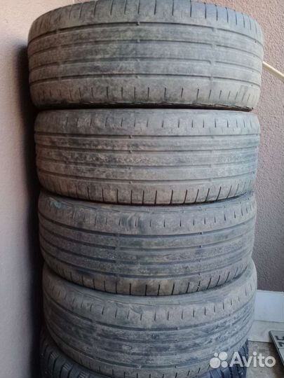 Continental ContiPremiumContact 5 215/55 R16