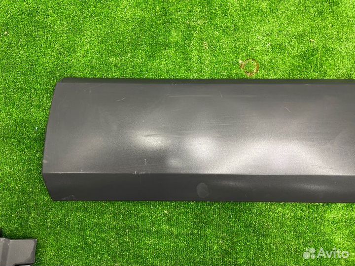 Накладка кузова задняя левая Ford Transit 8 MK8