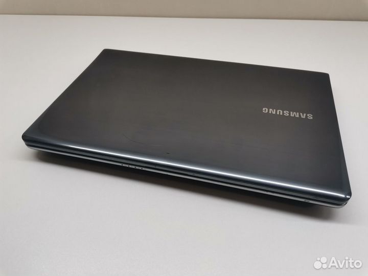 Samsung NP350V5C - Core i5-3210M / SSD+HDD/ 8 Gb