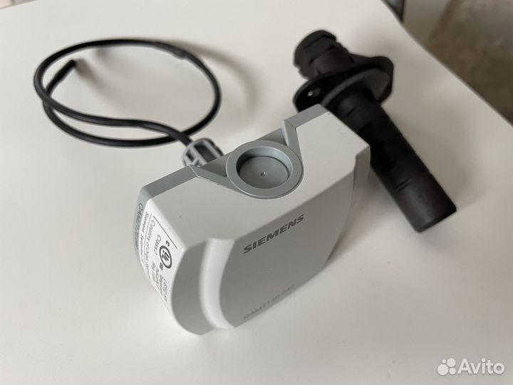 Датчик температуры Siemens QAM2120.040