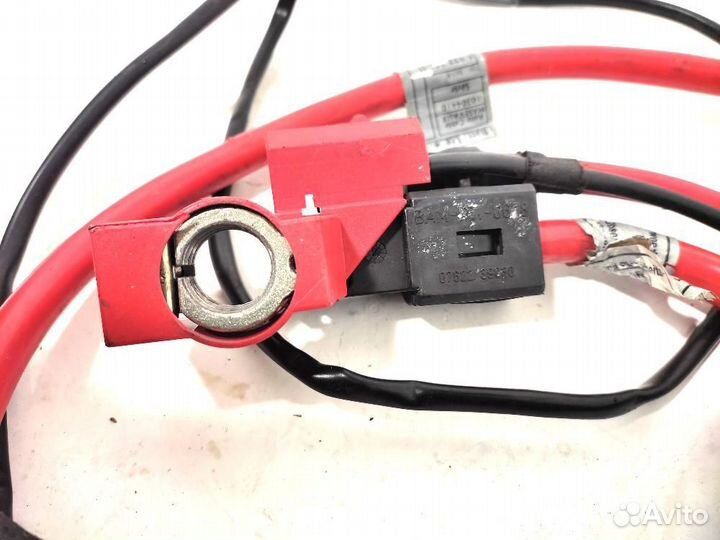 Плюсовая клемма акб с пиропатроном BMW X5E53