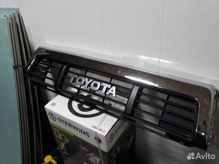 Решетка радиатора 4runner,surf