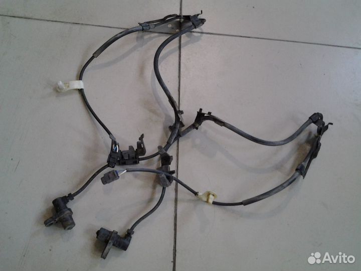 Тойота камри 40. 2006г-2011г. Датчик ABS. Правый