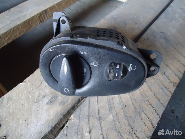 Переключатель света фар Ford Focus 1
