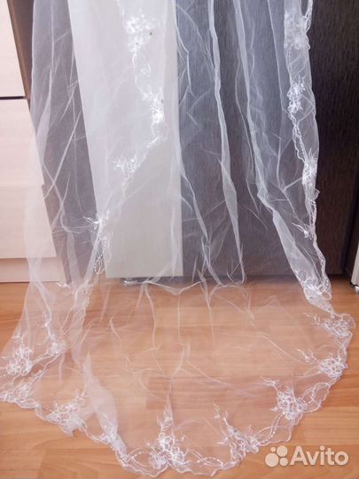 Свадебная фата длинная