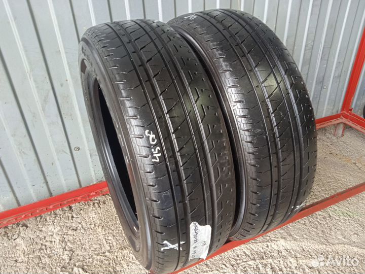 Bridgestone B-style RV 215/60 R17