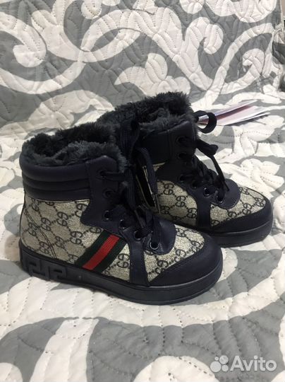 Ботинки для девочки