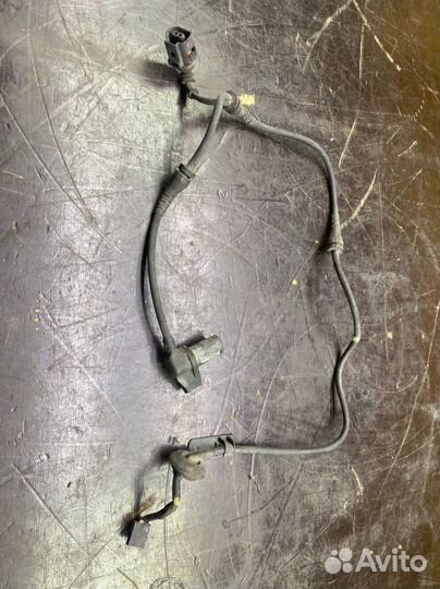 Датчик abs передний Audi A4 8E 5064