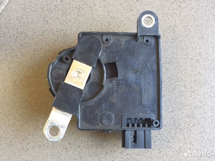 Блок акб контроля Audi A8 Ауди А8