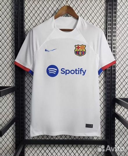 Футбольная форма высокого качества (с доставкой)