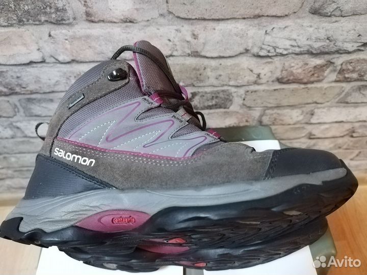 Ботинки Salomon на девочку