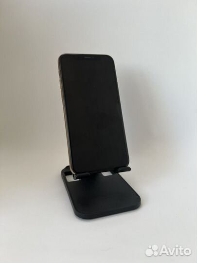 iPhone 11 Pro, 64 ГБ