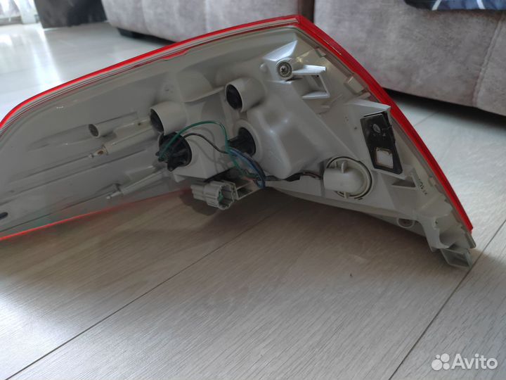 Задняя правая фара Ниссан Теана j32