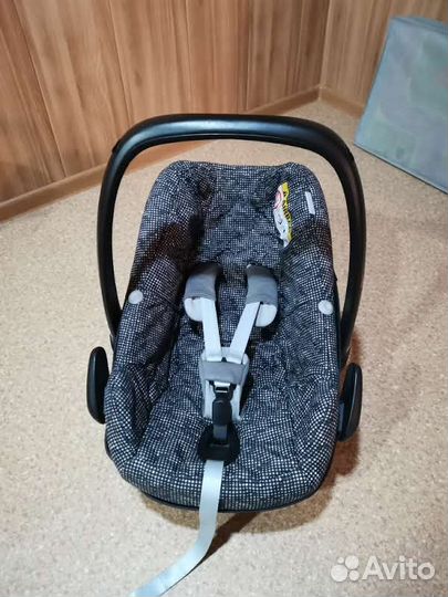 Автолюлька maxi cosi pebble plus