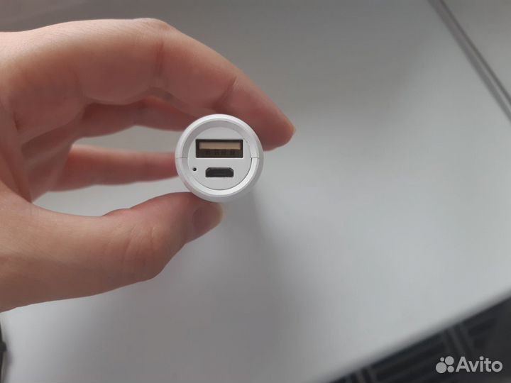 Зарядное устройство (powerbank)