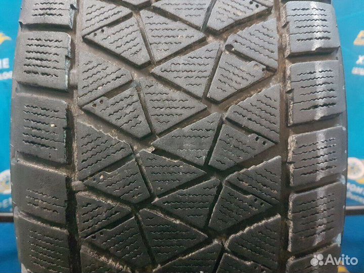 Bridgestone Blizzak DM-V2 235/65 R17