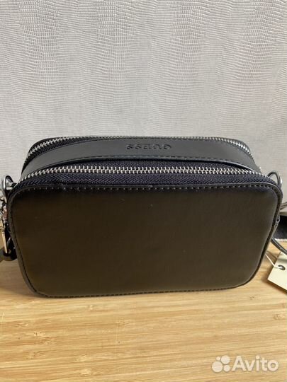 Сумочка женская через плечо новая Guess