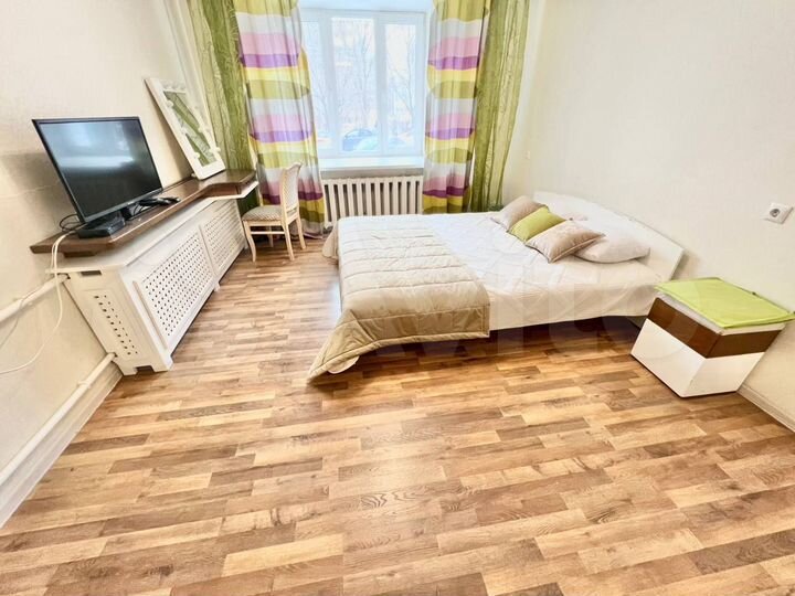 1-к. квартира, 57 м², 1/13 эт.