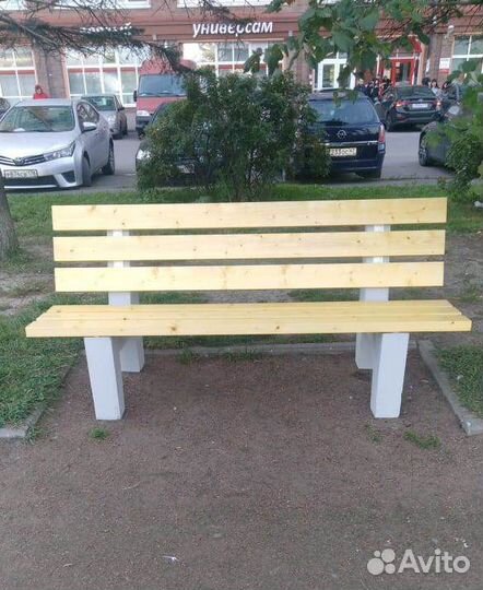 Скамейки из бетона. Парковые лавки