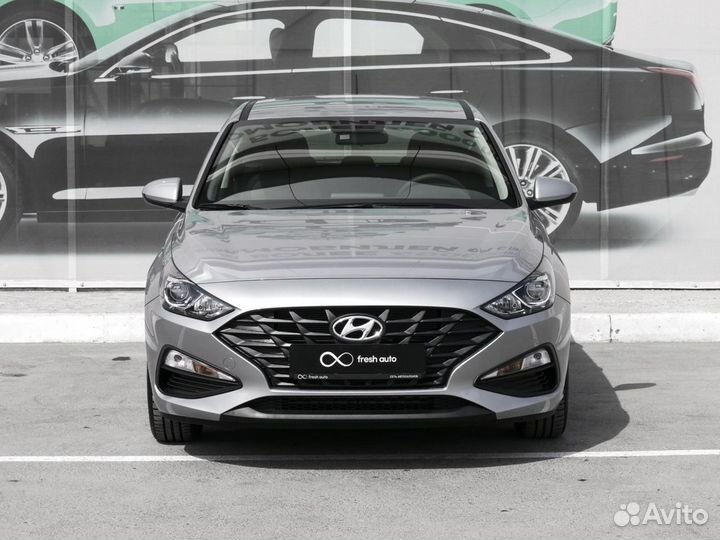 Hyundai i30 1.5 AT, 2022, 60 км