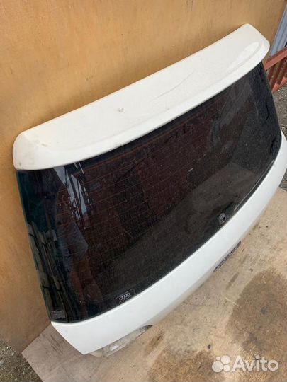 Крышка багажника Audi A4 B7