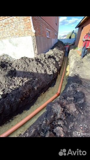 Мини- экскаватор с самосвалом