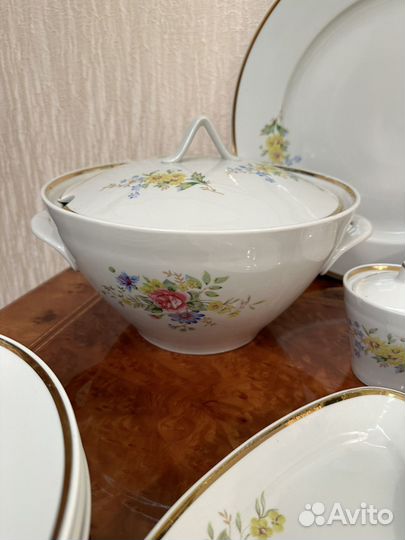 Столовый сервиз Дулево