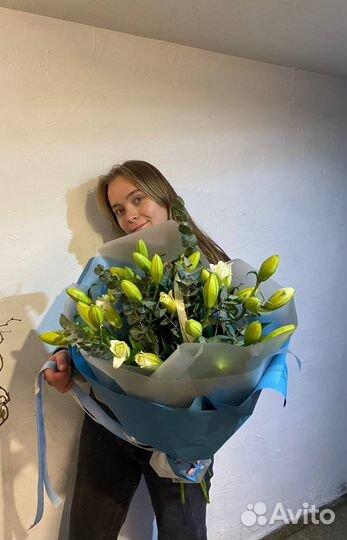 Букет из лилий