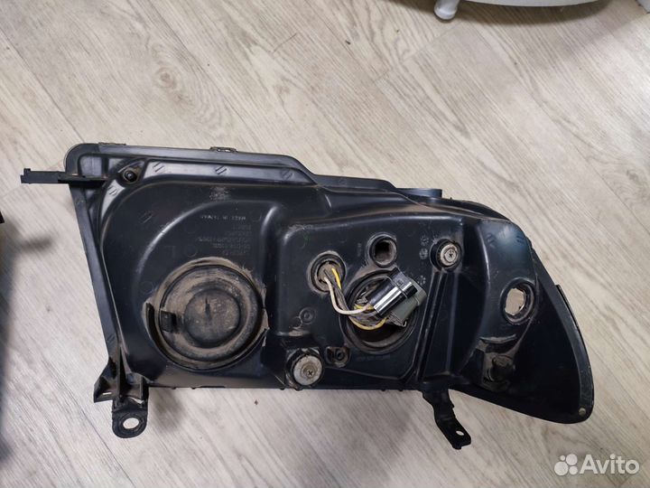 Продам фары