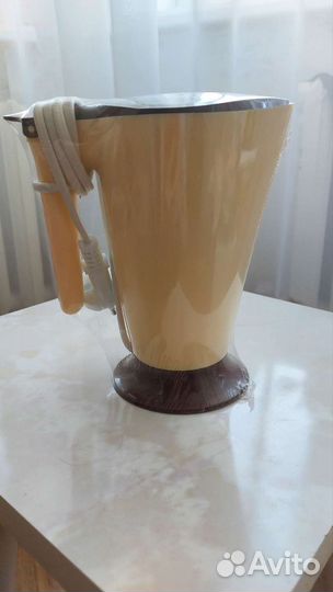 Электрочайник новый