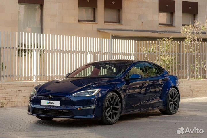 Tesla Model S 1020 л.с. AT, 2021, 18 000 км