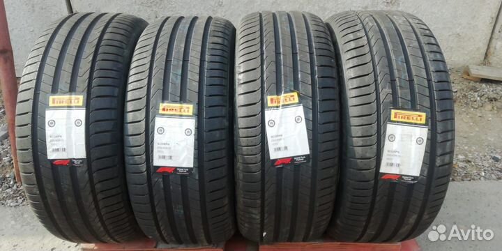 Pirelli Scorpion 255/45 R19 100V