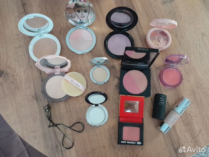 Набор косметики, шармы,сумка