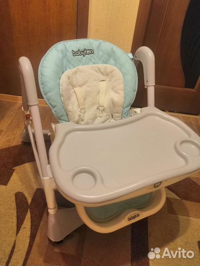 Детский стол и стульчик для кормления