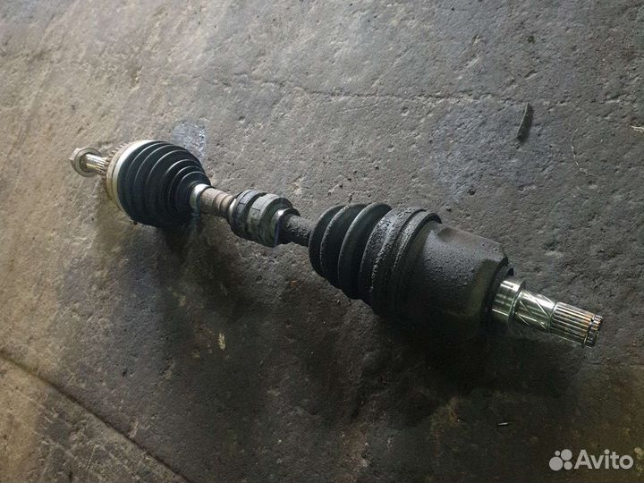 Привод левый ниссан альмера n16 1.8 АКПП