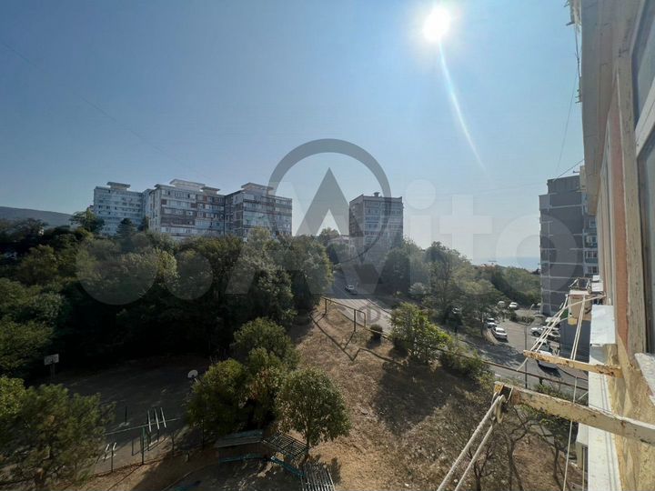 2-к. квартира, 44 м², 6/9 эт.