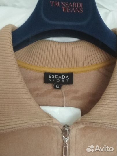 Escada р М;Escada р XL;Patrizia Pepe р М