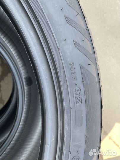 Nokian Tyres Hakka Black 2 SUV 295/40 R21 111Y