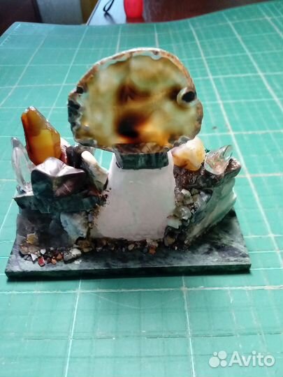 Камни и минералы