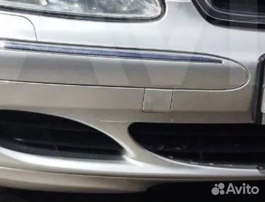 Заглушка переднего бампера Mercedes W220 Рест бел